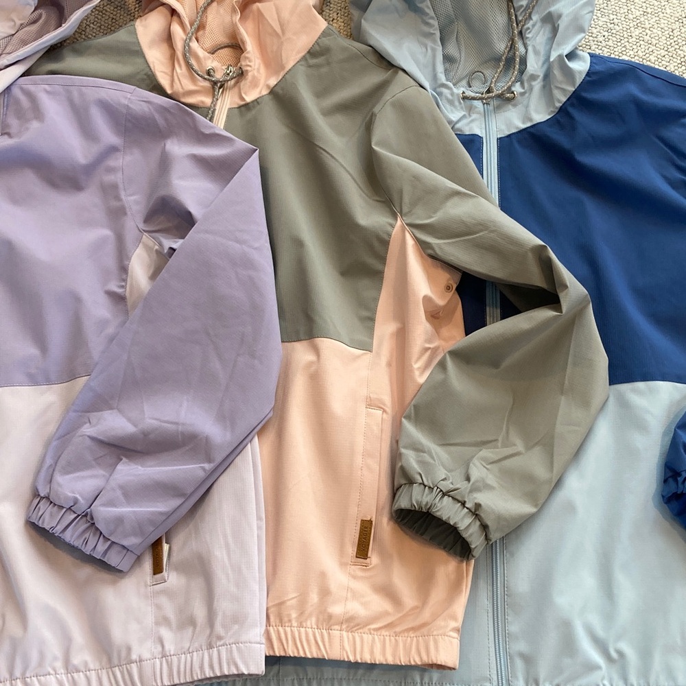 Voyager, wind jacket, NWOT, 3 colors available